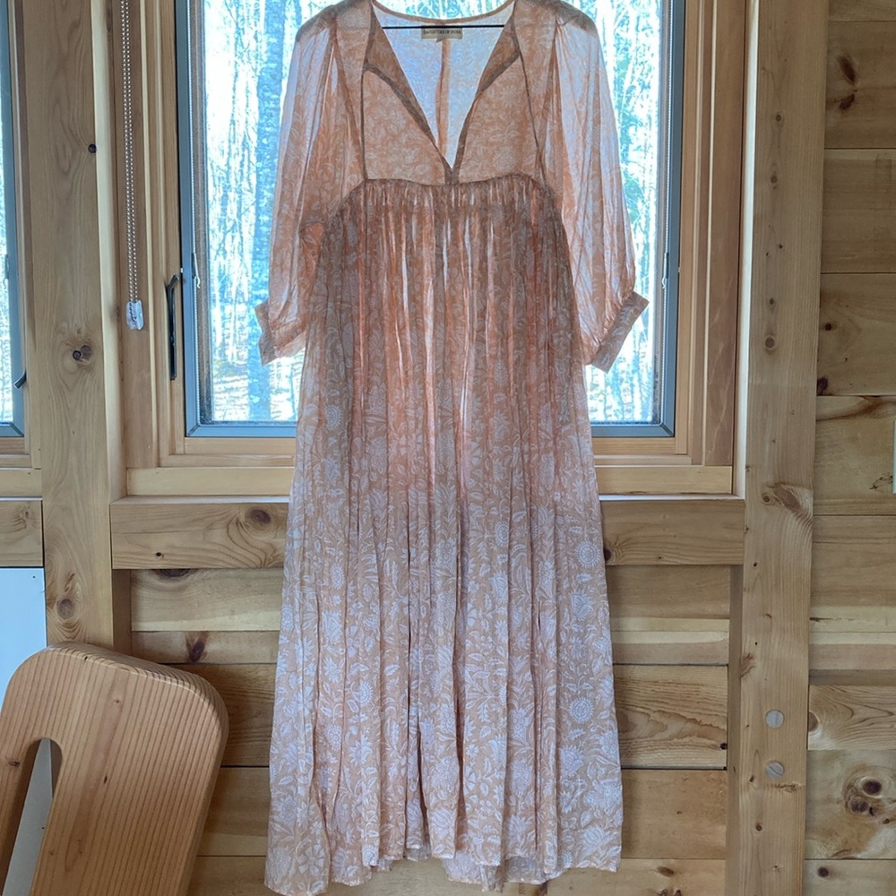 Kyra Maxi Dress in Apricot Blush